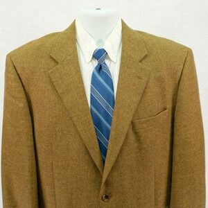 Jos A Bank Traveler's Tweed Wool Brown Check Sport Coat -44R- 2‎ Button
